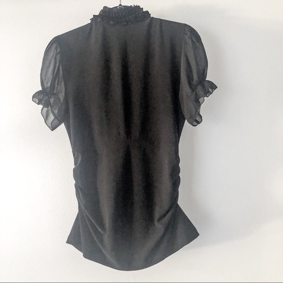 NWOT WHBM Short sleeve ruffled blouse size M - Picture 6 of 6